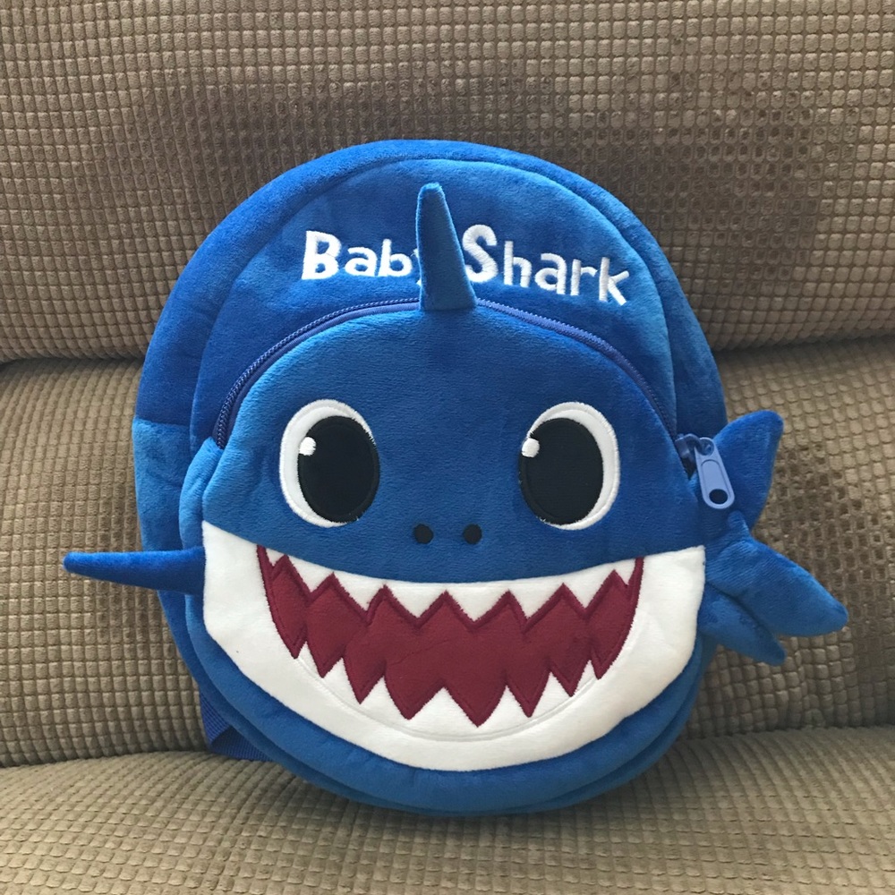 ✨HP✨Baby Shark Backpack